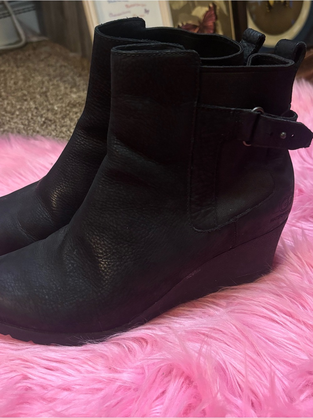 UGG Indra Waterproof Leather Wedge Boots Size 8.5